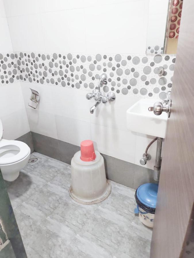 Hotel Golden Galaxy - Santacruz East มุมไบ ภายนอก รูปภาพ